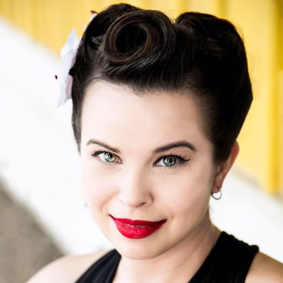 Meet your Posher, Rachael - Picture 1 of 1